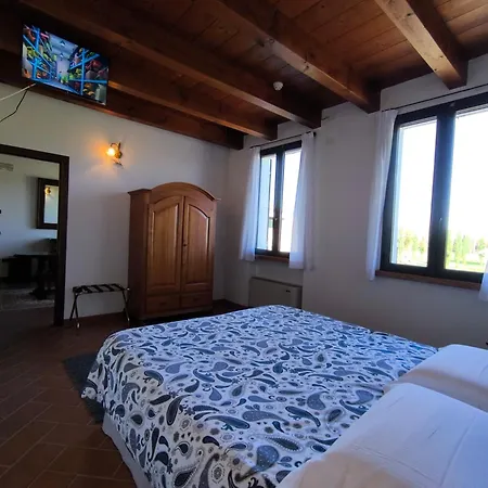 Couette-café Volivia Relais 4*
