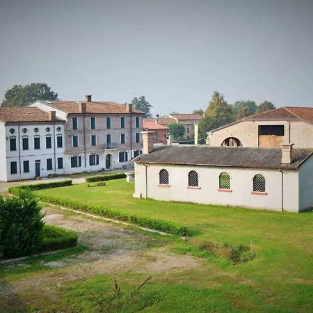 Frühstückspension Volivia Relais 4*